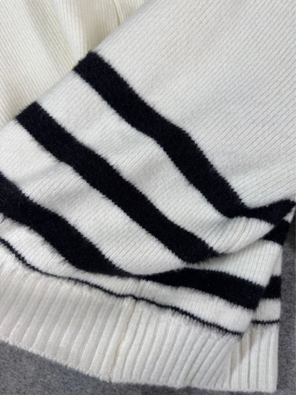 Kuwalla Black White Striped Sweater Pullover XL Collared Preppy Knit Minimalist - Picture 8 of 14